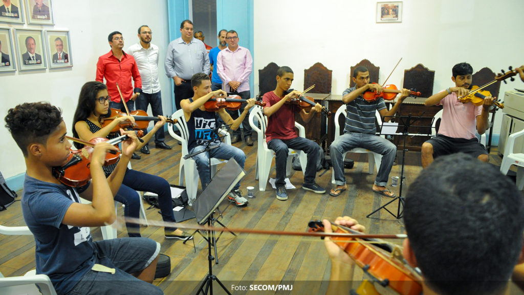 Prefeitura De Jequi Licita Instrumentos Musicais E Fomenta A Cultura