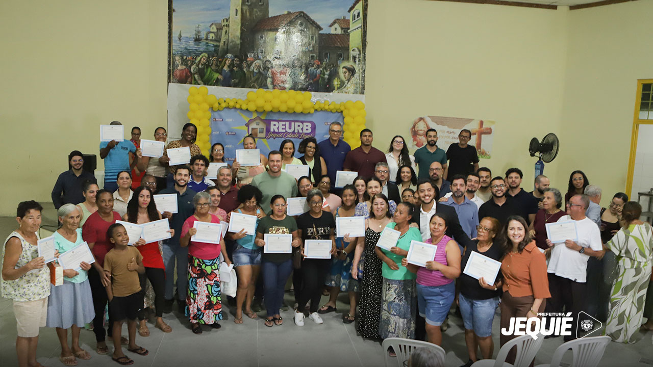 Com primeiro programa de regularização fundiária, Prefeitura de Jequié promove entrega histórica de escrituras aos moradores do Mutirão São Judas Tadeu