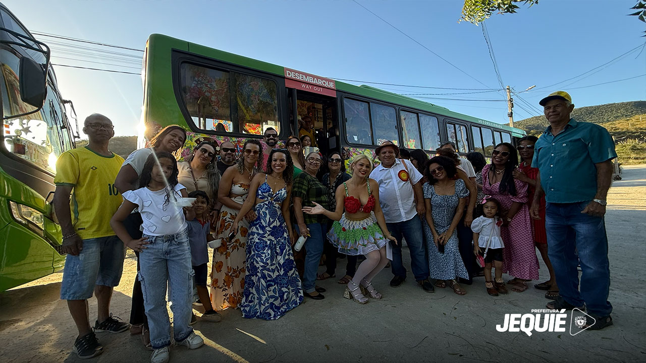 Com roteiro turístico e muita música, Prefeitura de Jequié segue com Marinete do Forró durante o São João