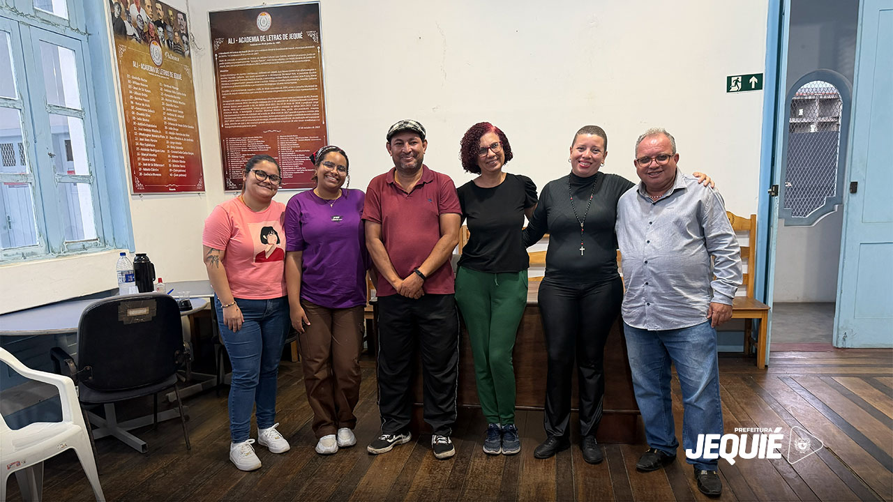 Prefeitura de Jequié realiza assinatura dos termos de execução cultural do Edital “Arte em Todas as Partes”