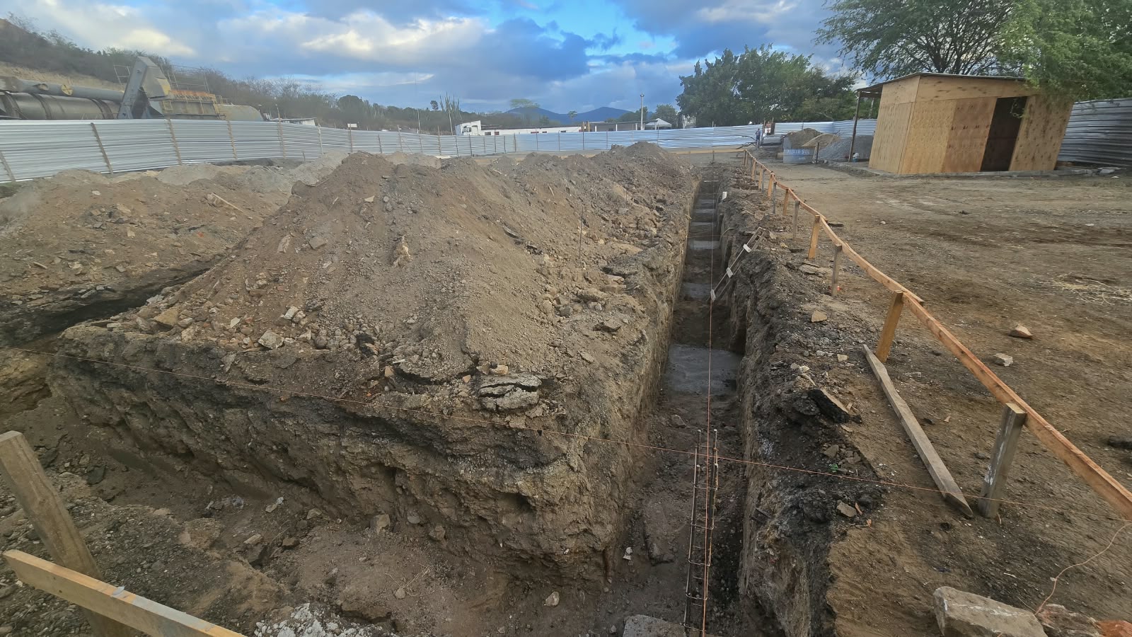 CONSTRUÇÃO DA UNIDADE TÉCNICA PEDAGÓGICA MULTIFUNCIONAL PARA ESTUDANTES COM DEFICIÊNCIA DA REDE MUNICIPAL, A SER LOCALIZADO NO BAIRRO JEQUIEZINHO, NO MUNICÍPIO DE JEQUIÉ/BA